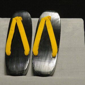 Vintage Japanese Geta Shoes: Black Lacquered Wooden Sandals, Yellow Straps 